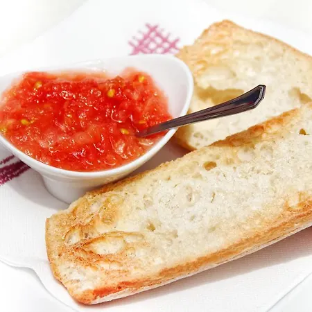 Irati 3* בנידורם